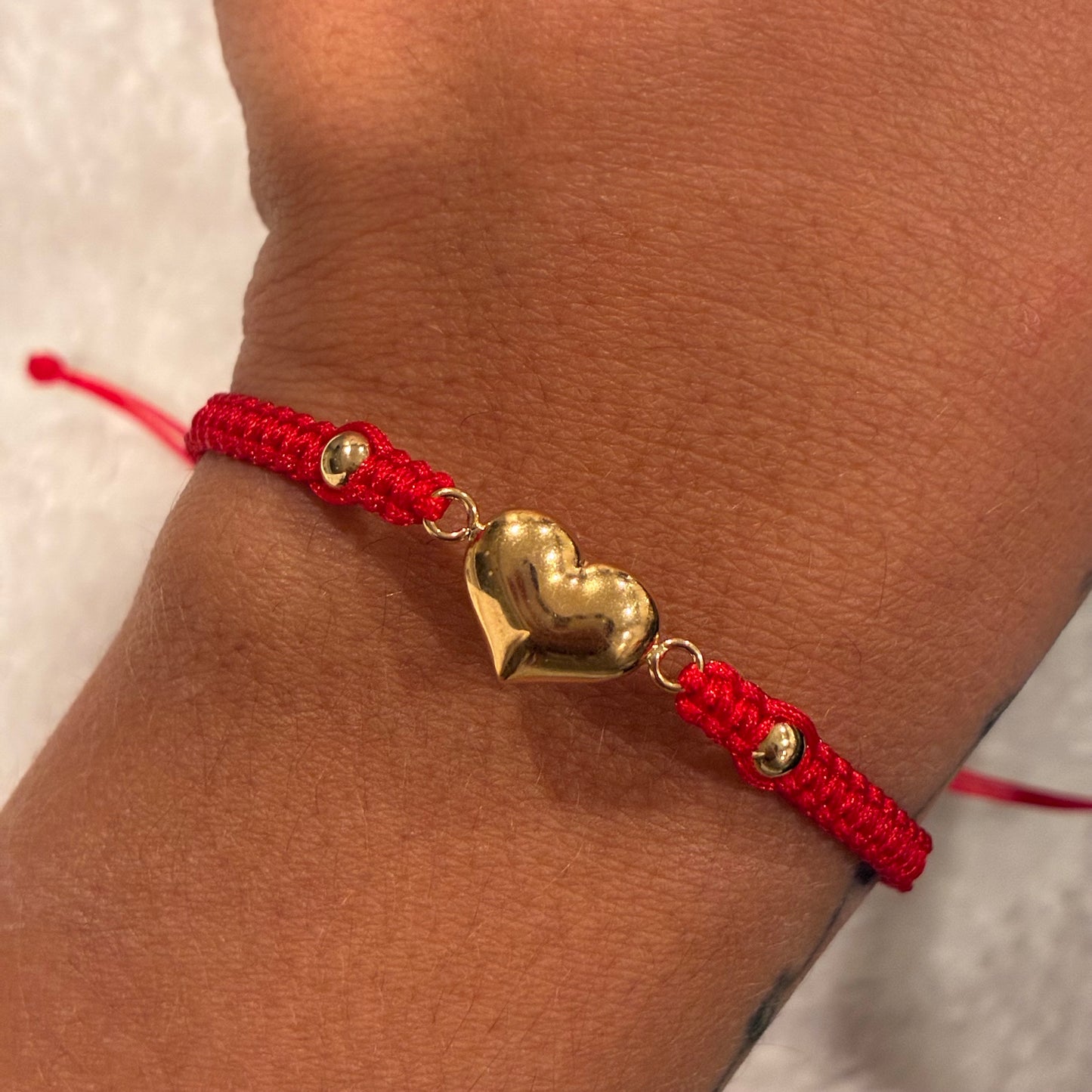 PULSERA HILO ROJO DIJE CORAZON INFLADO + 2 BOLAS 4M ORO AMARILLO 18K - 0,78GR