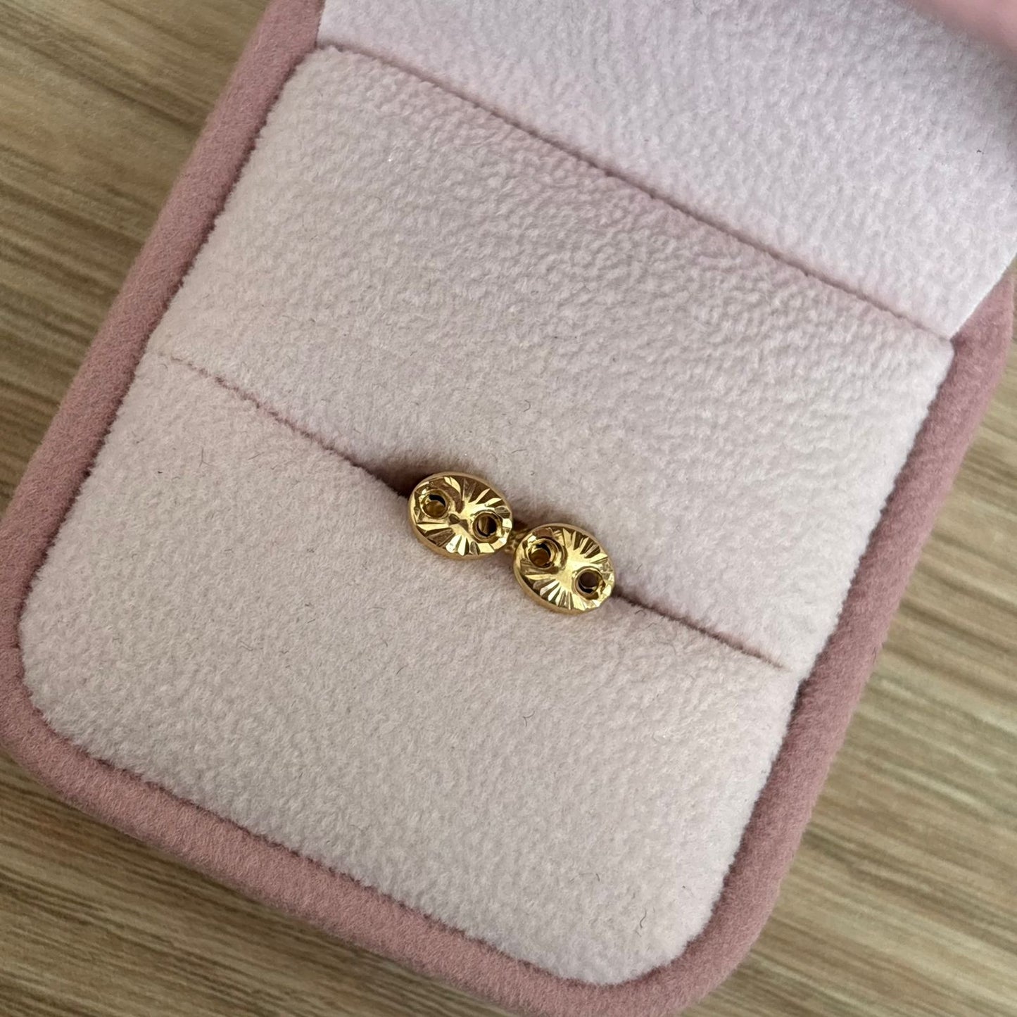 TOPOS GRANO DE CAFÉ DIAMANTADOS 4.5MM ORO AMARILLO COL 18K - 0,64GR