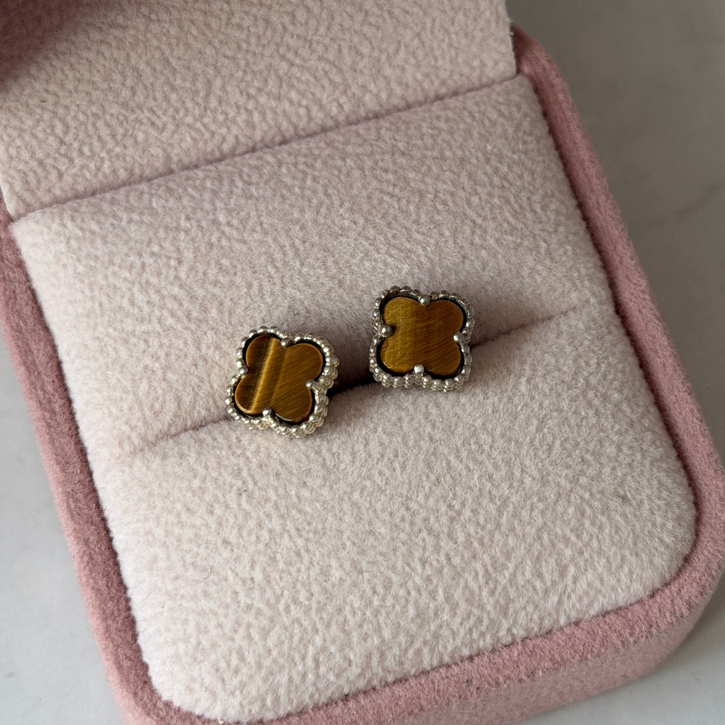 MINI CLOVER STUDS TIGER'S EYE STONE 925 SILVER