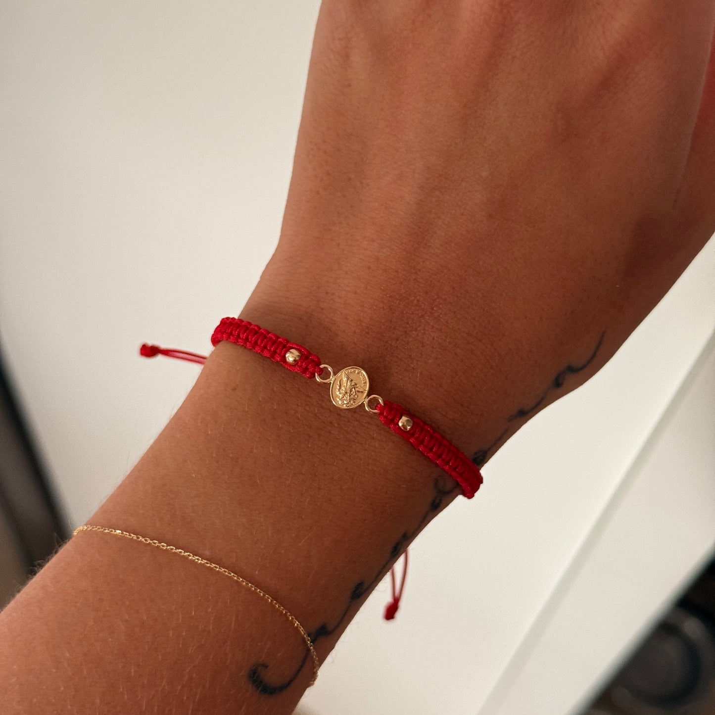 RED THREAD BRACELET SAINT MICHAEL THE ARCHANGEL + 2 3M 18K YELLOW GOLD BALLS 0.45GR
