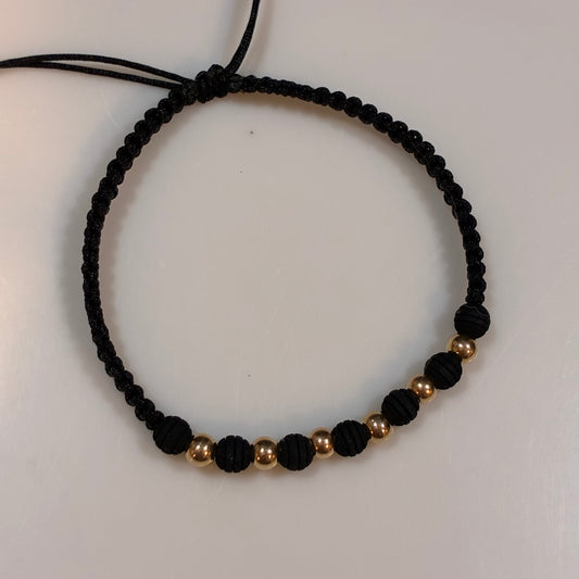 BLACK THREAD BRACELET WITH 6 SMOOTH 4MM BEADS IN 18K YELLOW GOLD - 0.54GR