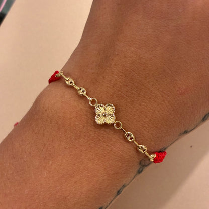 RED STRAND BRACELET WITH DIAMOND CLOVER CHARM + COFFEE BEAN 18K YELLOW GOLD - 0.84GR
