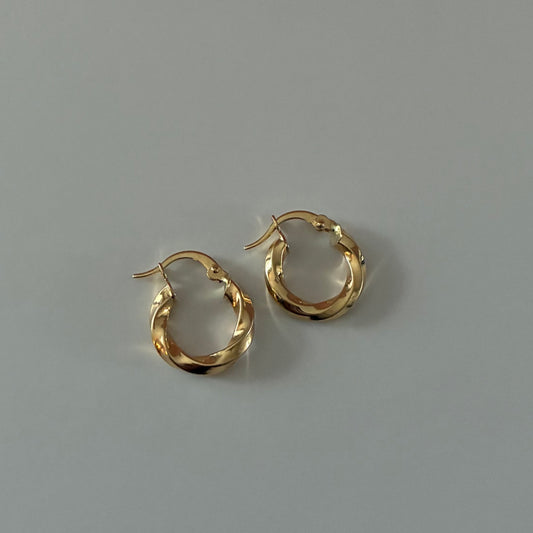 Plain braided hoop earrings 0.9cm yellow gold 18k - 1.54g