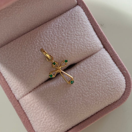 CROSS SILHOUETTE PENDANT WITH GREEN STONES 2.0CM 18K YELLOW GOLD - 0.8GR
