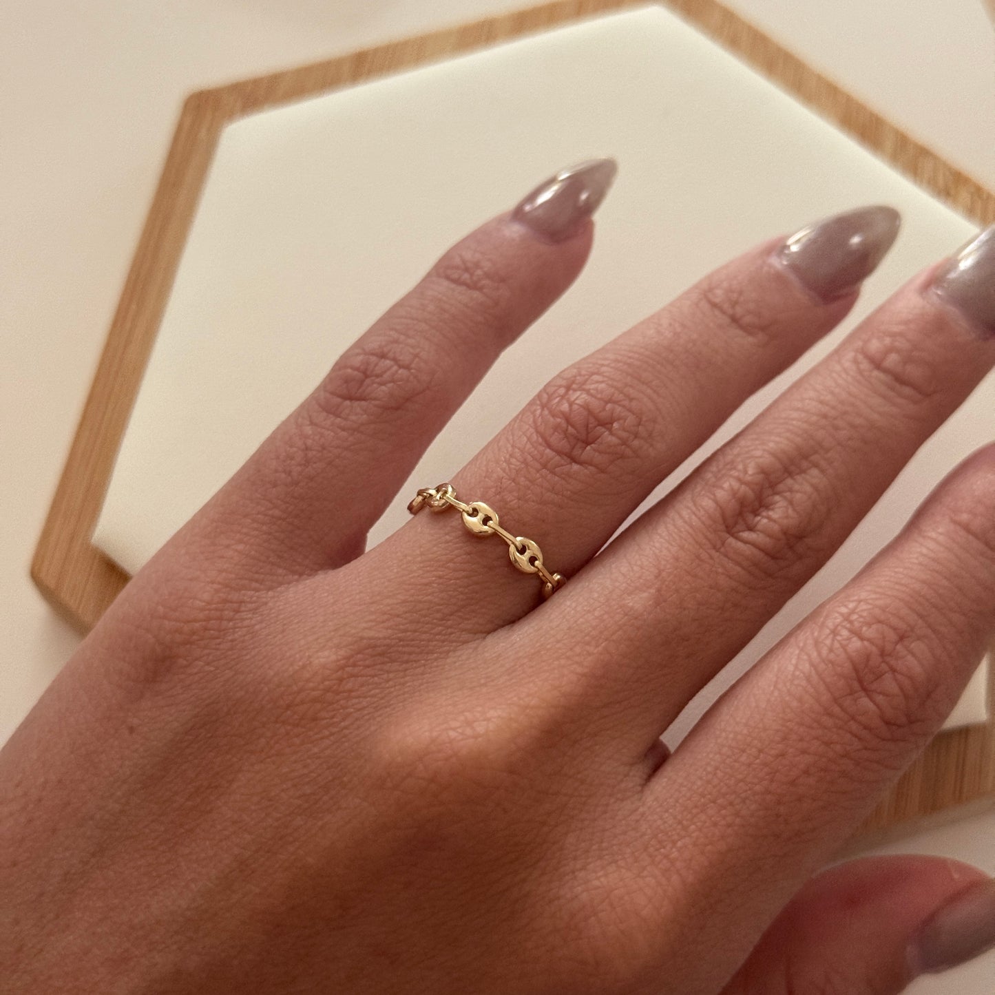 ANILLO GRANO DE CAFE ORO AMARILLO 18K TALLA GRADUABLE 6.5 A 7.5 - 0,69GR