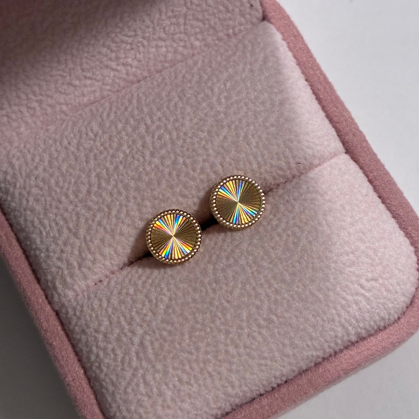 Diamond-Cut Circle Stud Earrings, Butterfly Brooch, 18K Yellow Gold, Italy - 1g