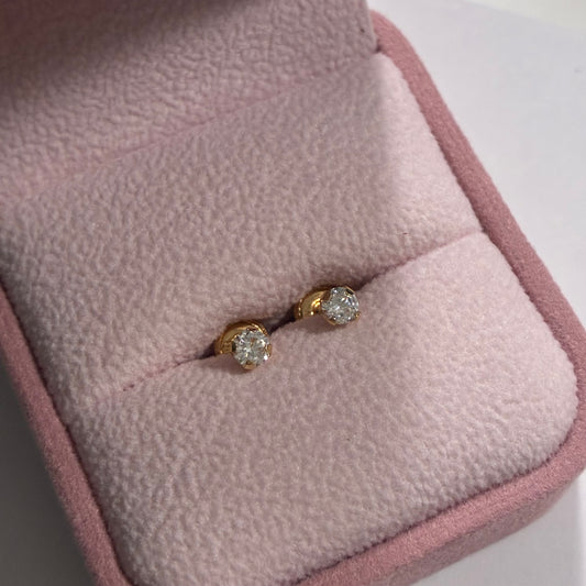 WHITE STONE STUDS 3.5MM 18K YELLOW GOLD - 0.62GR