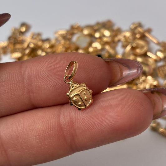 DIJE MARIQUITA 1.5CM ORO AMARILLO COL 18K - 0,33GR