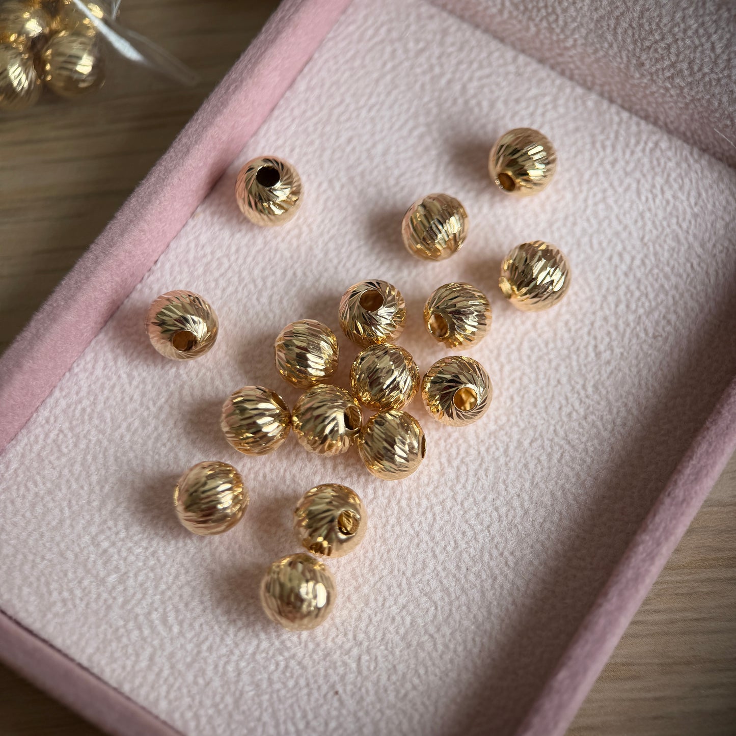 8MM DIAMOND BALL 18K YELLOW GOLD - 0.27GR