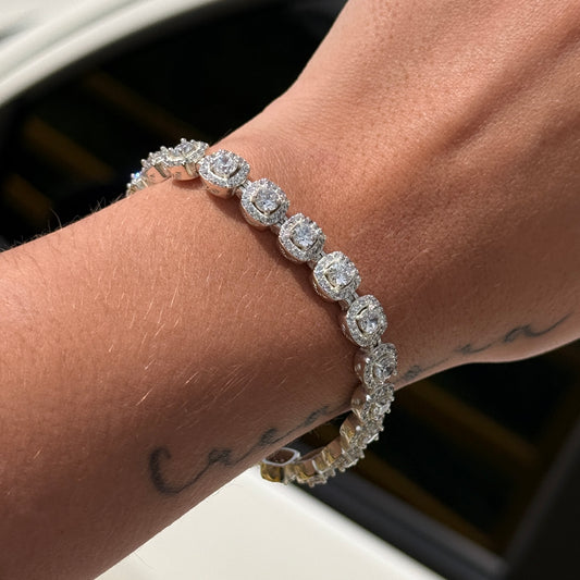 PRINCESS BRACELET WITH 8MM WHITE STONES IN 925 SILVER - 18.3CM