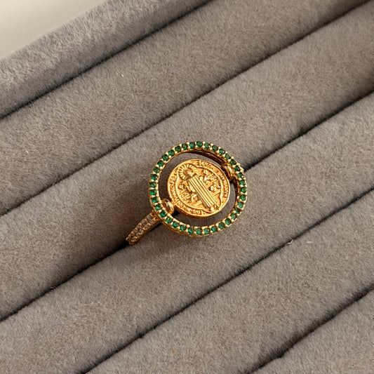 SAINT BENEDICT RING + CIRCLE WHITE AND GREEN STONES 18K YELLOW GOLD SIZE 7 - 3.45GR