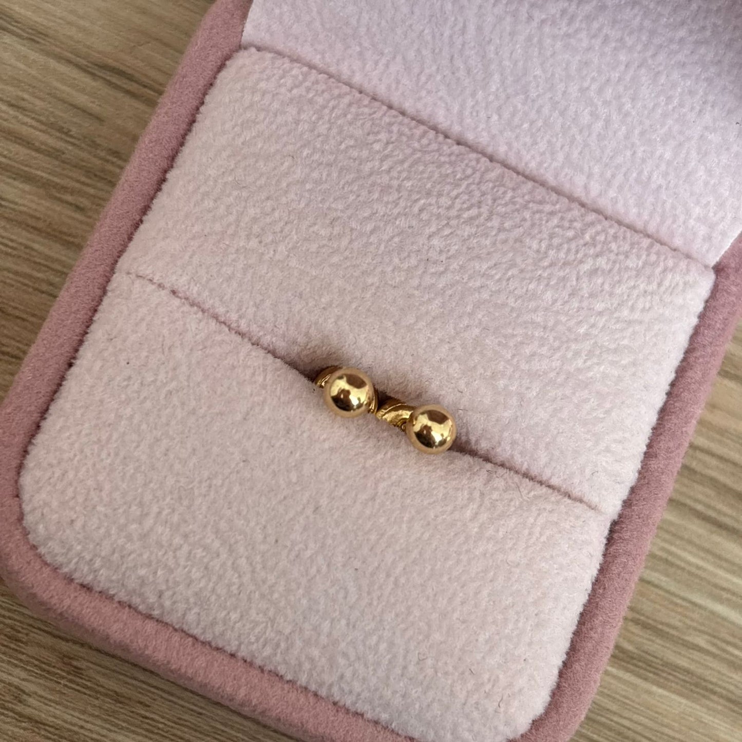 SMOOTH BALL STUDS 4MM 18K YELLOW GOLD - 0.44GR