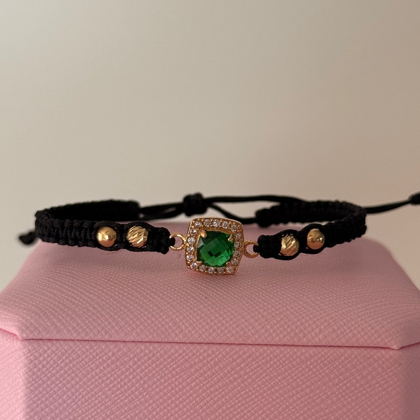 BLACK THREAD BRACELET WITH SQUARE HARDWARE, GREEN - WHITE ZIRCON + 4 BALLS, 4M, 18K YELLOW GOLD - 1.72GR