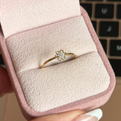 RING FLOWER 6 PETALS + 0.032CTS NATURAL DIAMONDS YELLOW GOLD ITALY 18K SIZE 7 - 0.76GR