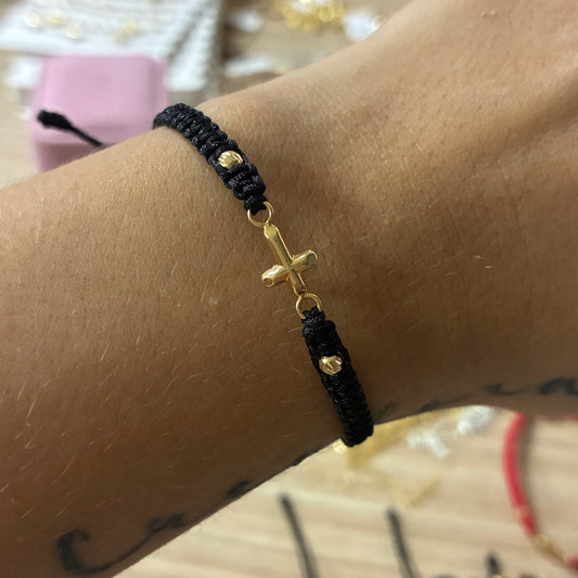 PULSERA HILO NEGRO CRUZ LISA + 2 BOLAS DIAMANTADAS 3MM ORO AMARILLO COL 18K - 0,45GR