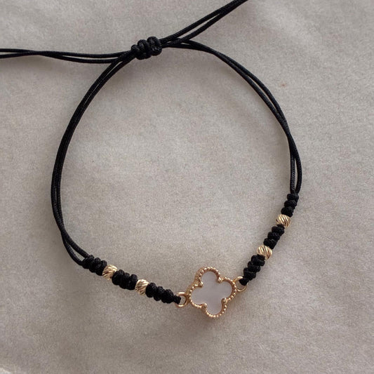 PULSERA HILO NEGRO DIJE TREBOL PIEDRA BLANCA + 4 BOLAS DIAMANTADAS 3MM ORO AMARILLO COL 18K - 1,08GR