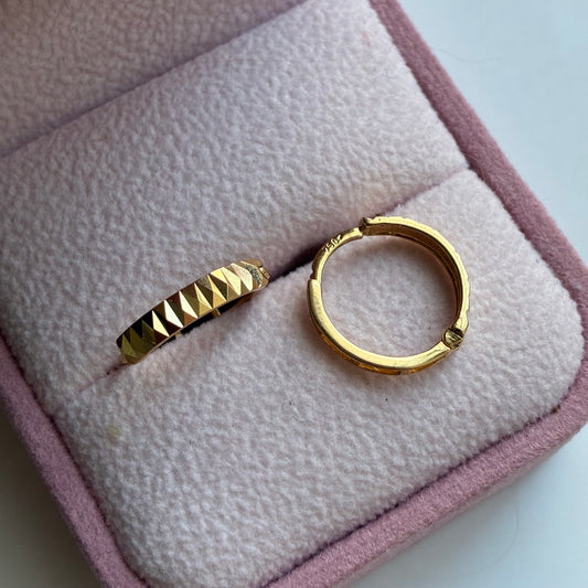 CANDONGAS PYRAMIDAL DIAMOND CLIP 1.1CM YELLOW GOLD ITALY ESP 18K - 1.84GR