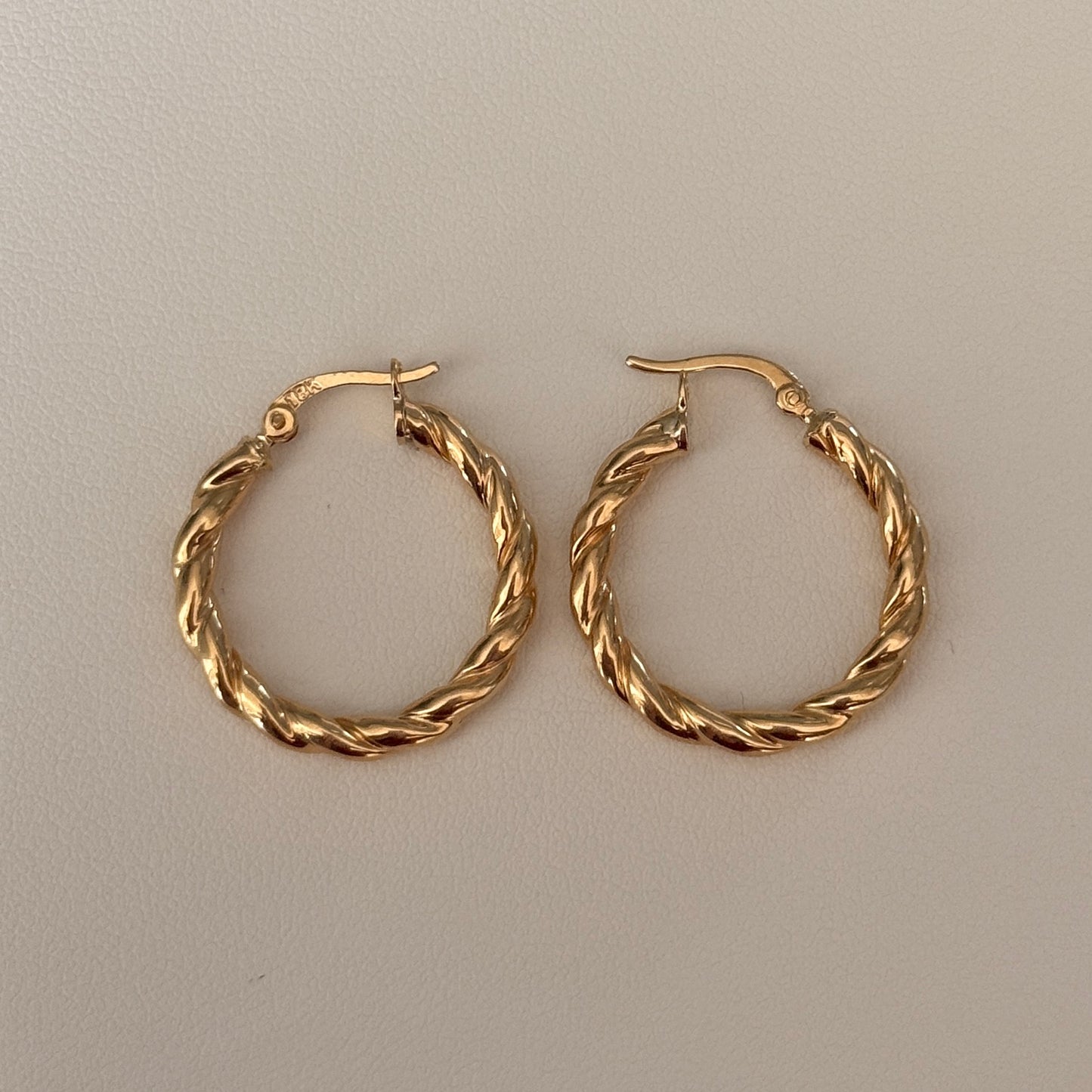 SMOOTH BRAIDED HOOPS 1.9CM 18K YELLOW GOLD - 2.28GR
