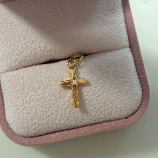 PLAIN CROSS PENDANT WITH WHITE STONE 1.9CM 18K YELLOW GOLD - 0.62GR