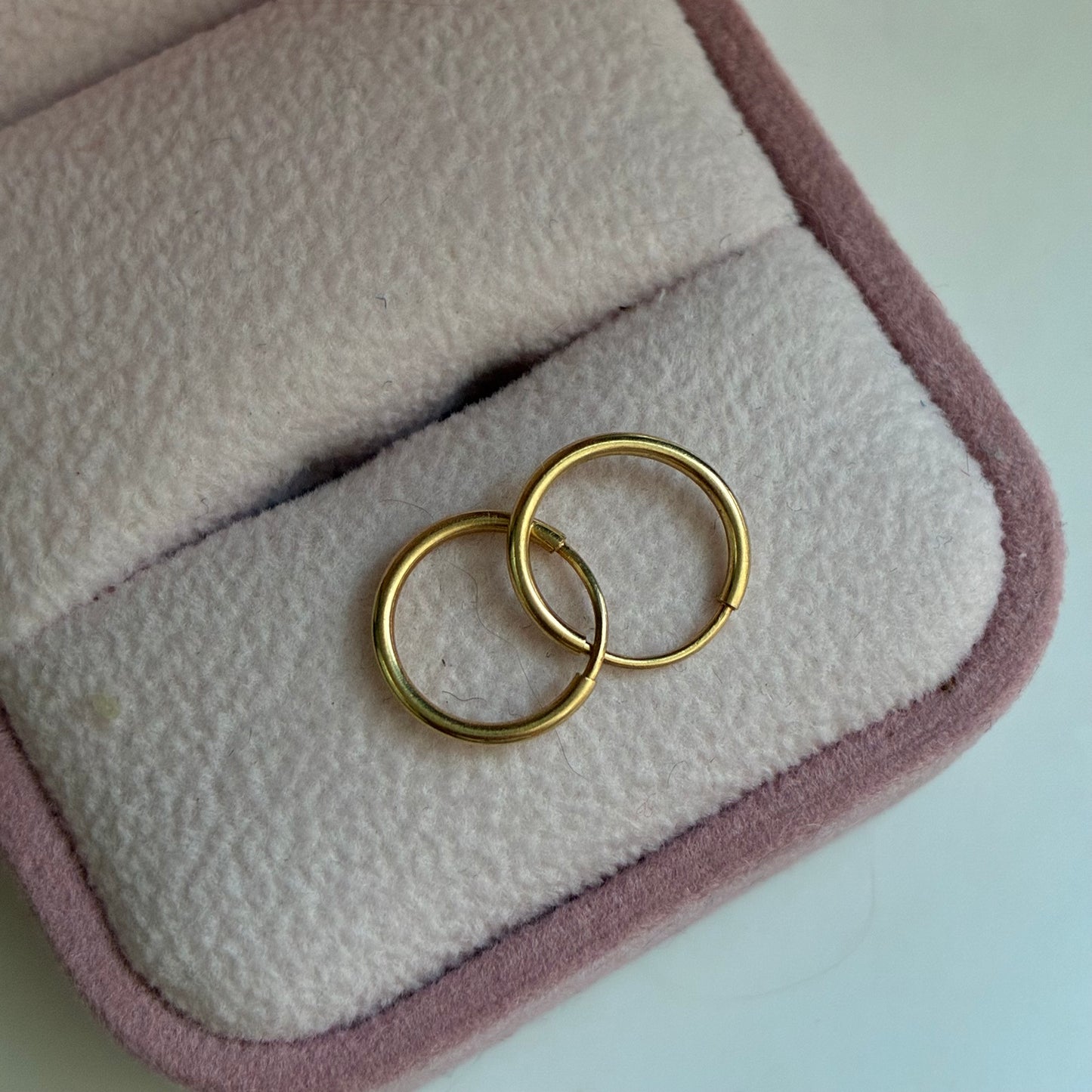 PLAIN SAFETY HOOPS 0.9CM 18K YELLOW GOLD - 0.46GR