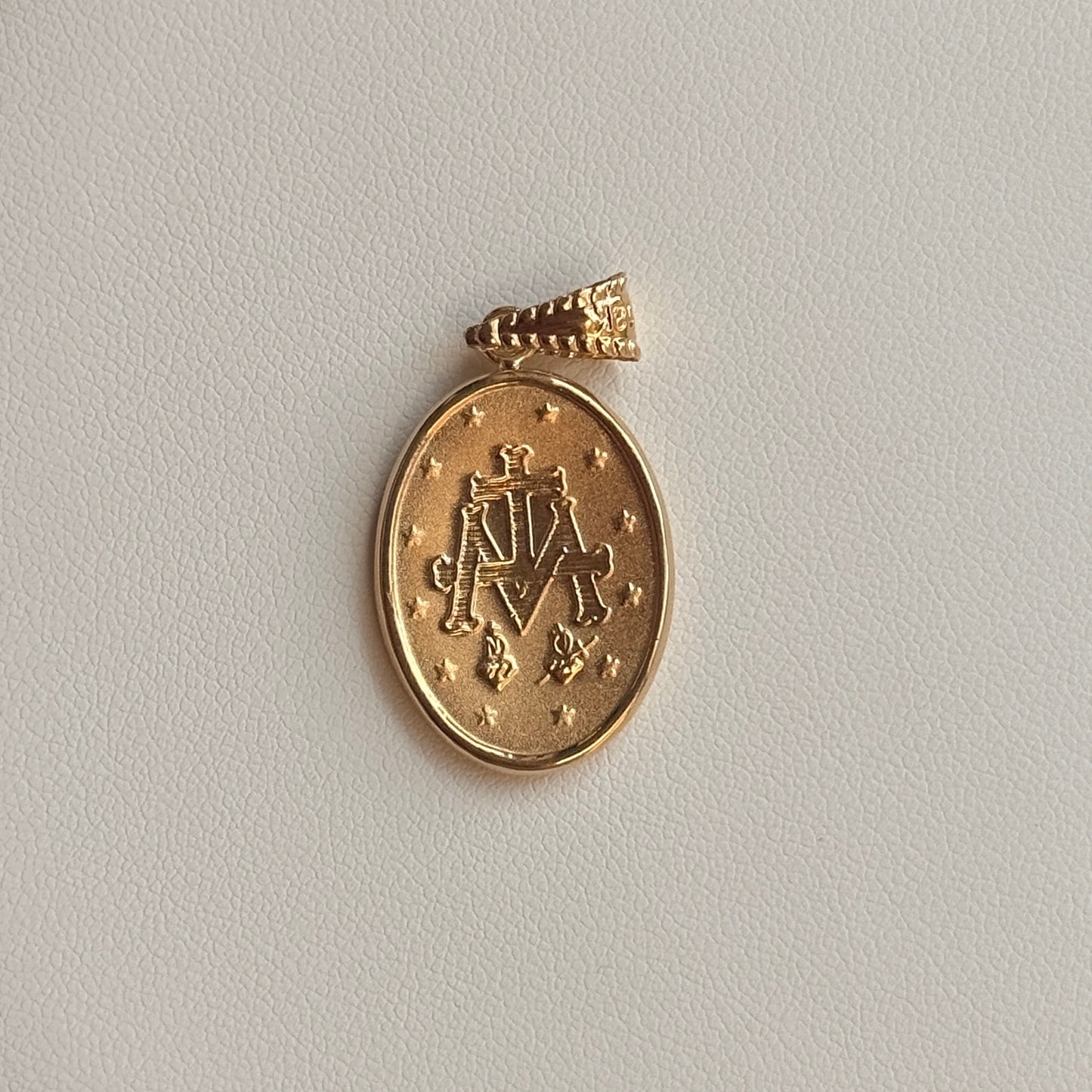 VIRGIN OF THE MIRACULOUS PENDANT 3.5CM 18K YELLOW GOLD - 2.43GR