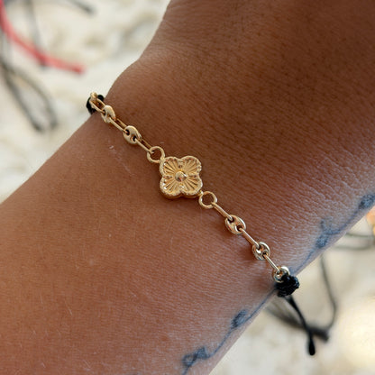 PULSERA HILO NEGRO TREBOL DIAMANTADO + RETAZO GRANO DE CAFÉ ORO AMARILLO COL 18K - 0,95GR