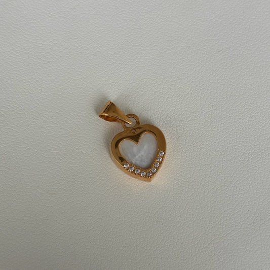 DIJE CORAZON BORDEADO PIEDRAS BLANCAS 1.8CM ORO AMARILLO 18K - 1,67GR