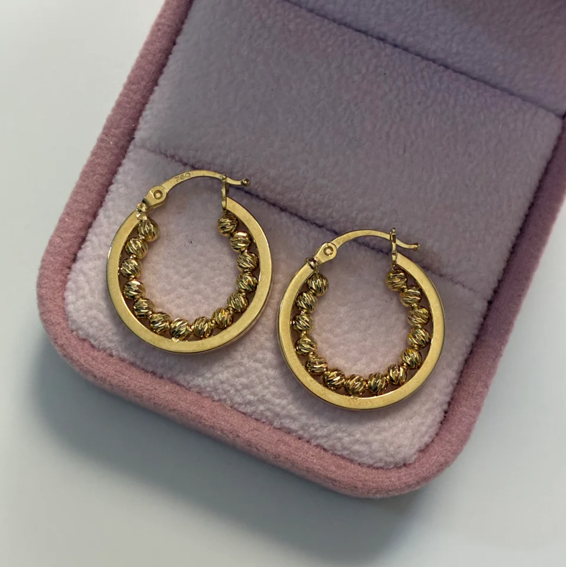 SMOOTH HOOP EARRINGS AND DIAMOND-CUT BALL STUDS 1.2CM YELLOW GOLD ITALY 18K - 3.3GR