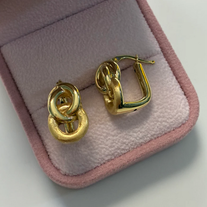 CANDONGAS CUADRADAS DISEÑO ESLABON 1.3CM ORO AMARILLO ITALY 18K - 2,7GR