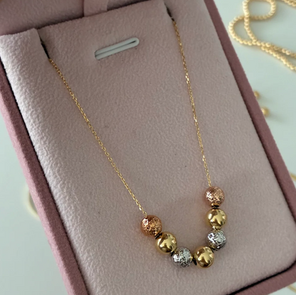 MINI ROLON CHAIN + 7 DIAMOND-CUT 6MM BEADS THREE-TONE GOLD ITALY 18K 45CM - 2.7GR