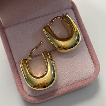 CANDONGAS CUADRADAS ESTILO CONCHAS 1.2CM ORO AMARILLO ITALY 18K - 4,31GR