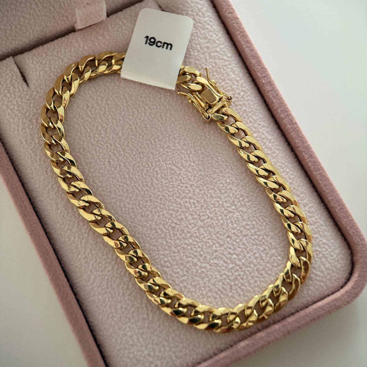 PULSERA CUBANA CON BROCHE CAJA 5.5MM ORO AMARILLO ITALY 18K 19CM - 5,17GR