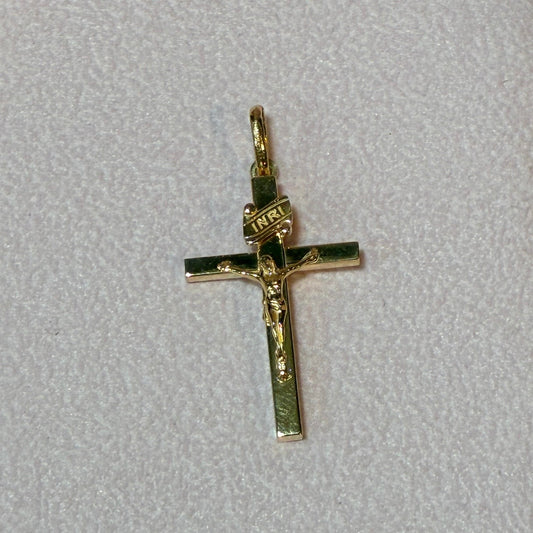 DIJE CRUZ LISA CUADRADA CON CRISTO 3.2CM ORO AMARILLO ITALY ESP 18K - 1,54GR