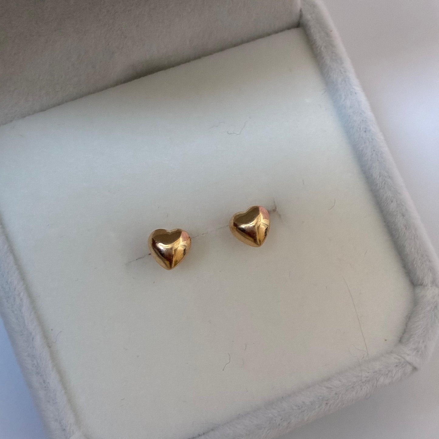 5MM PLAIN HEART STUDS YELLOW GOLD COL 18K - 0.48GR