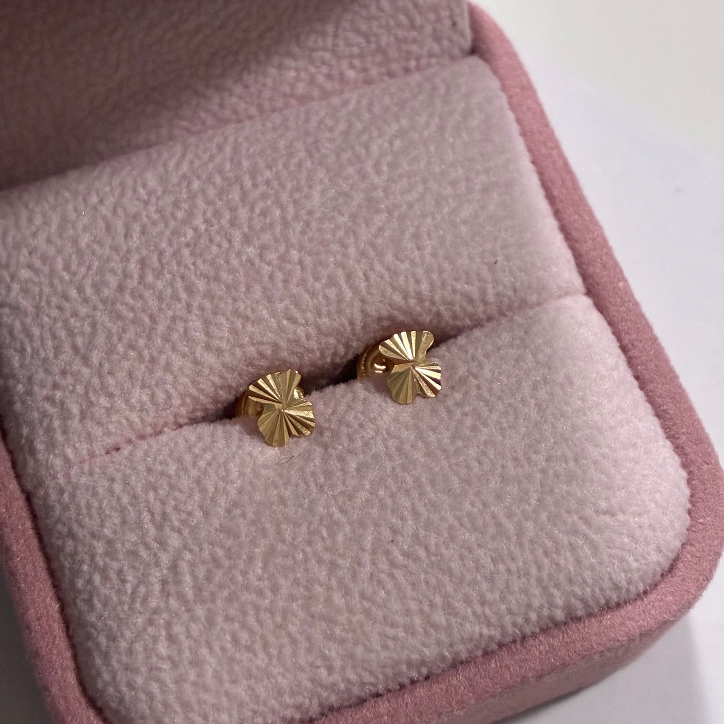 DIAMOND-CUT BEAR STUDS 18K YELLOW GOLD - 0.56GR