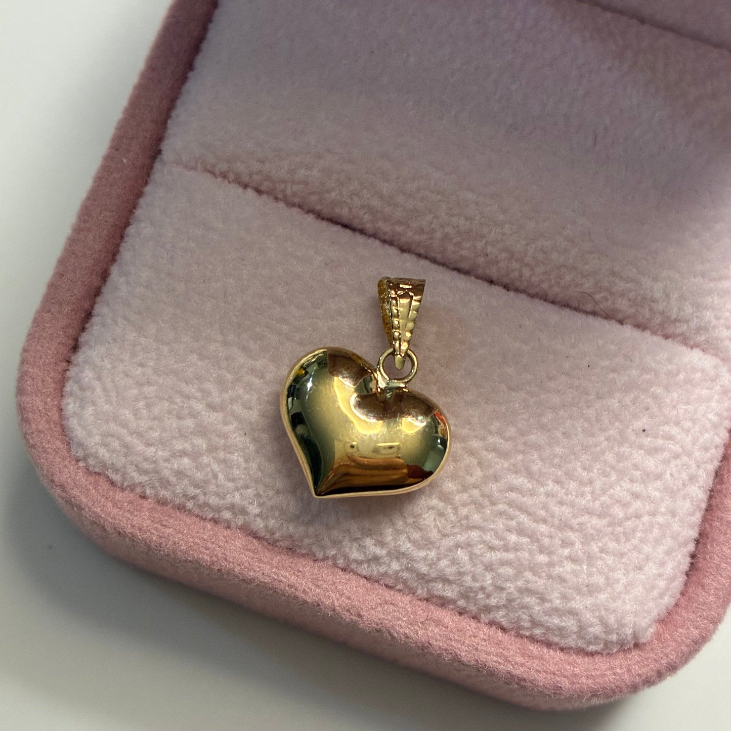 SMOOTH PUFFY HEART PENDANT 1.6CM 18K YELLOW GOLD - 0.59GR