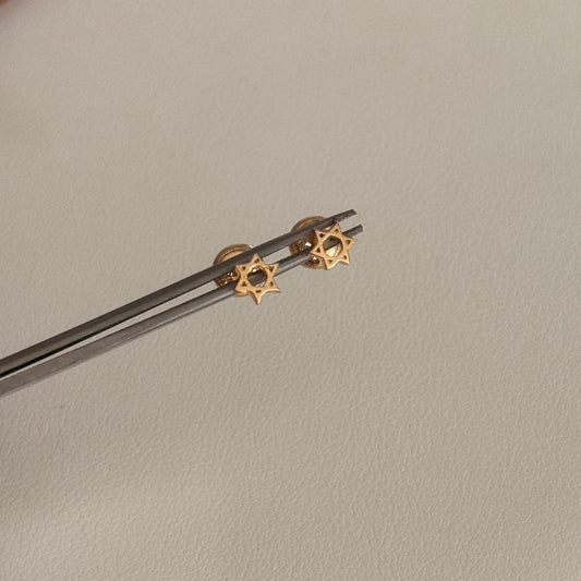 STAR OF DAVID 18K YELLOW GOLD EARRINGS - 0.73GR