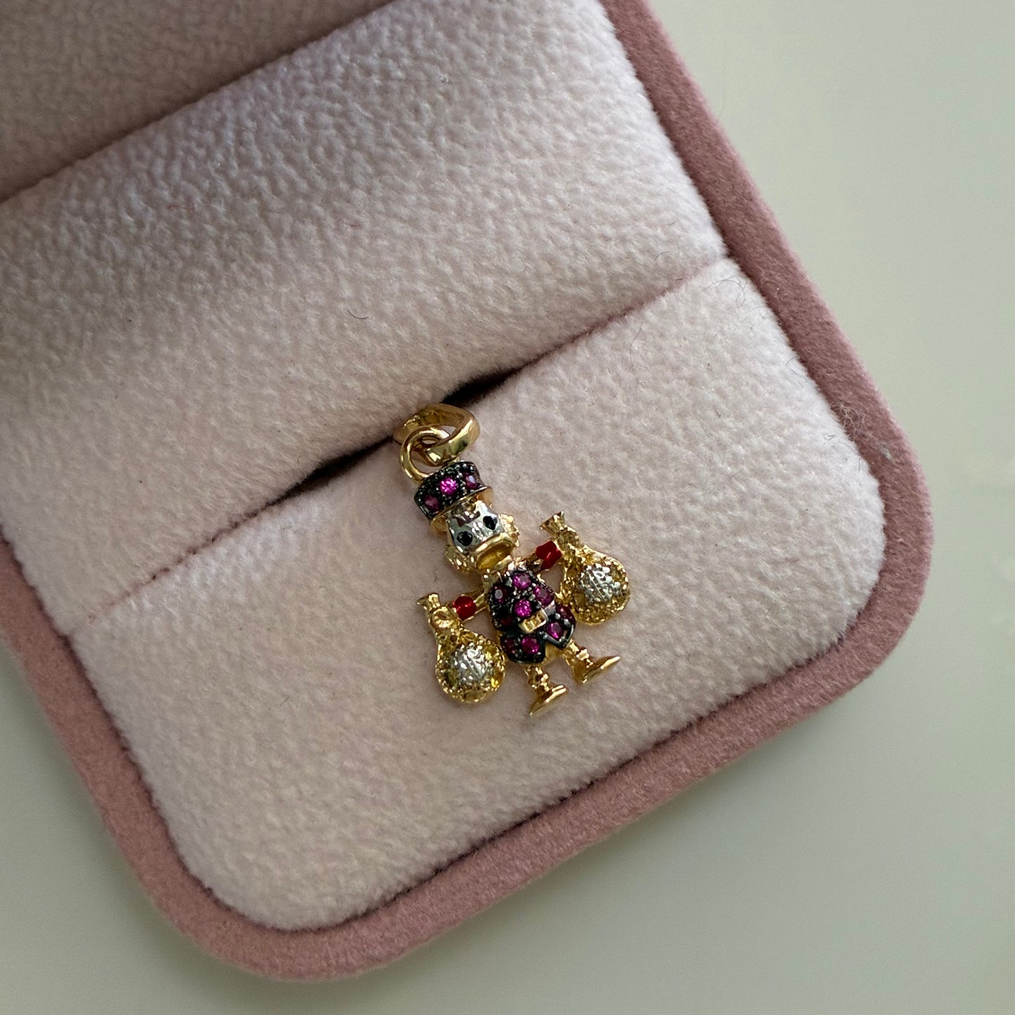 Duck of Abundance Pendant with Red Stones, 2.1cm, 18K Yellow Gold - 1.6g