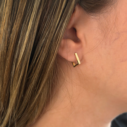 Square Clip-On Hoop Earrings 0.8cm Yellow Gold Italy 18K - 1.35g