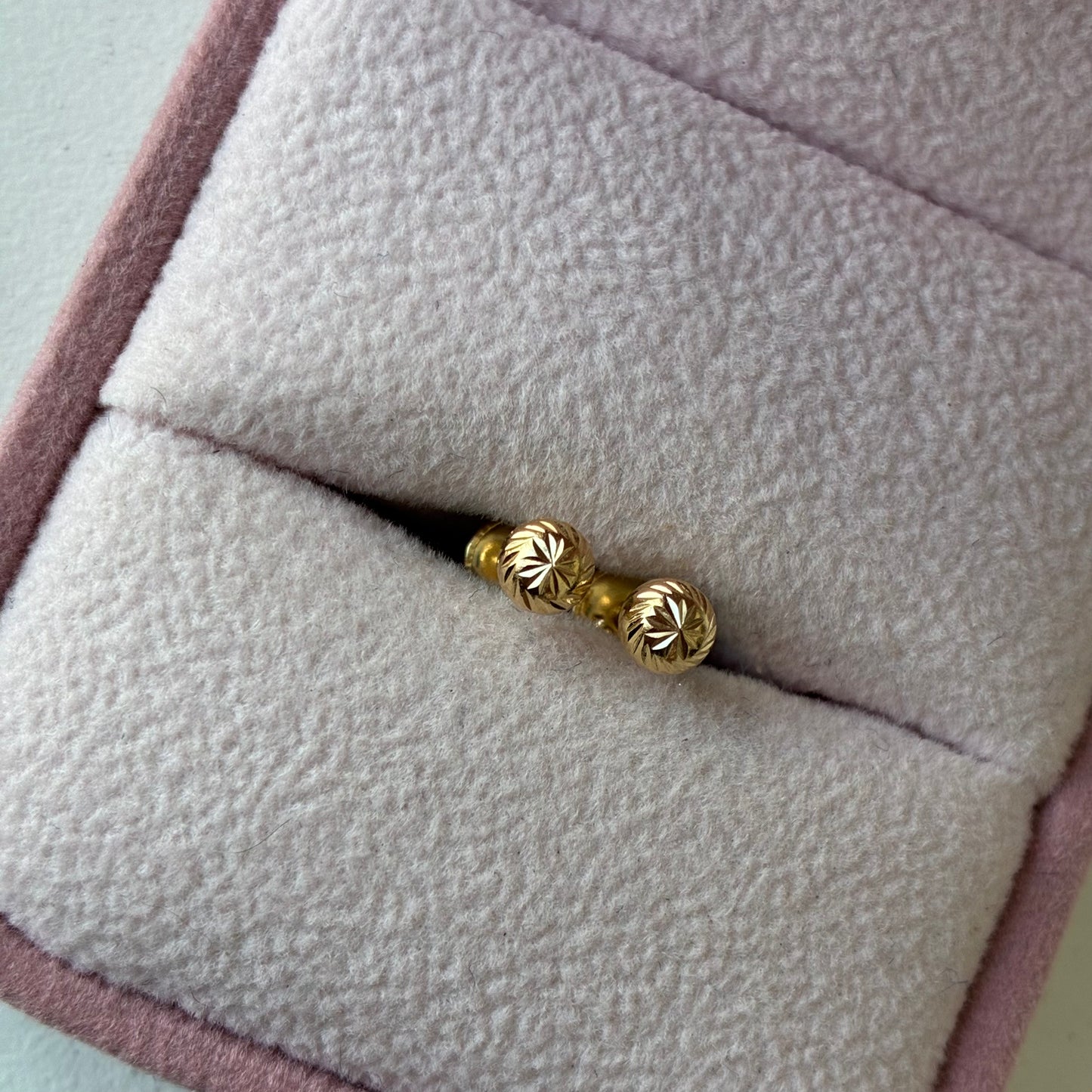 DIAMOND BALL POLES 4MM 18K YELLOW GOLD - 0.54GR