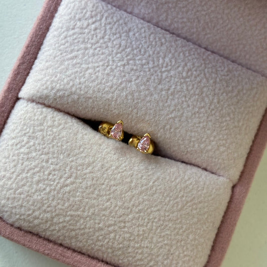 18K YELLOW GOLD DROP STUDS - 0.51GR
