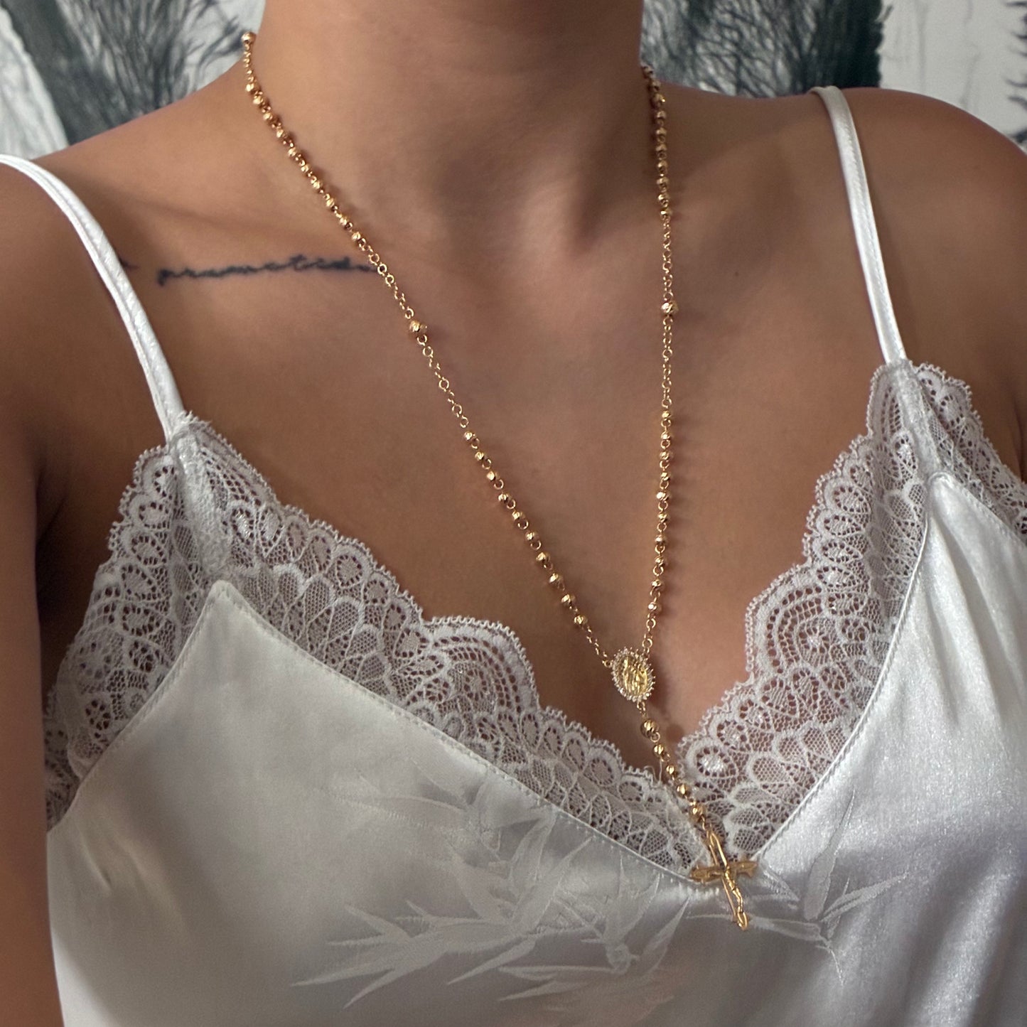 ROSARIO BOLAS DIAMANTADAS 4/5MM + VIRGEN PIEDRAS BLANCAS ORO AMARILLO COL 18K 60CM - 11,55GR