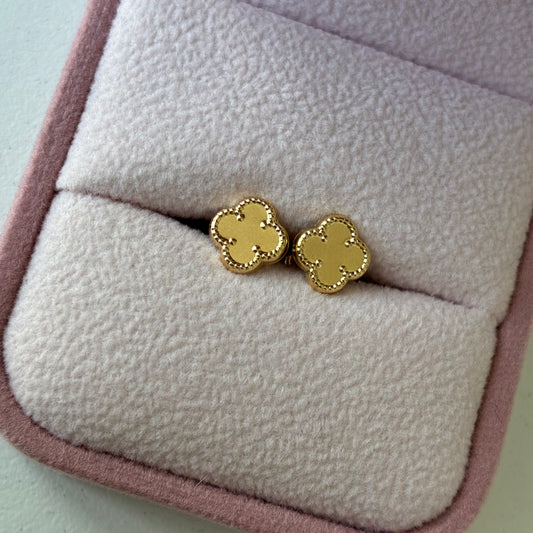 PLAIN CLOVER STUDS 7MM 18K YELLOW GOLD - 0.55GR