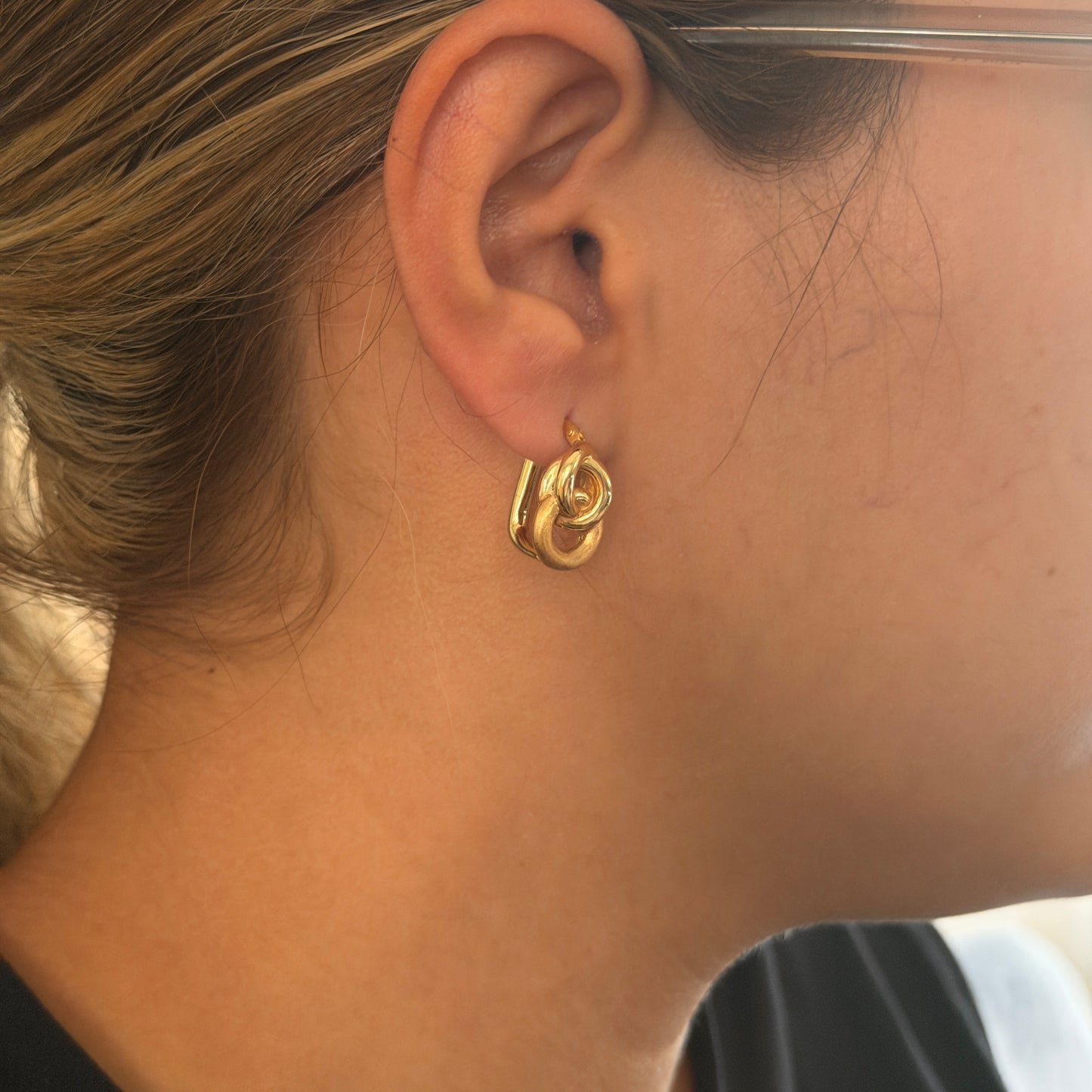 CANDONGAS CUADRADAS DISEÑO ESLABON 1.3CM ORO AMARILLO ITALY 18K - 2,7GR