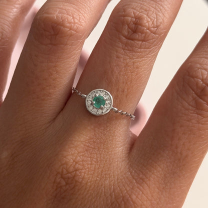 ANILLO MINI ROLON HERRAJE CIRCULO PIEDRAS BLANCAS + ESMERALDA NATURAL AJUSTABLE PLATA 925