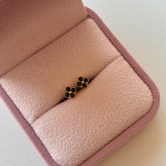 BLACK CLOVER STUDS 5MM 18K YELLOW GOLD -0.94GR
