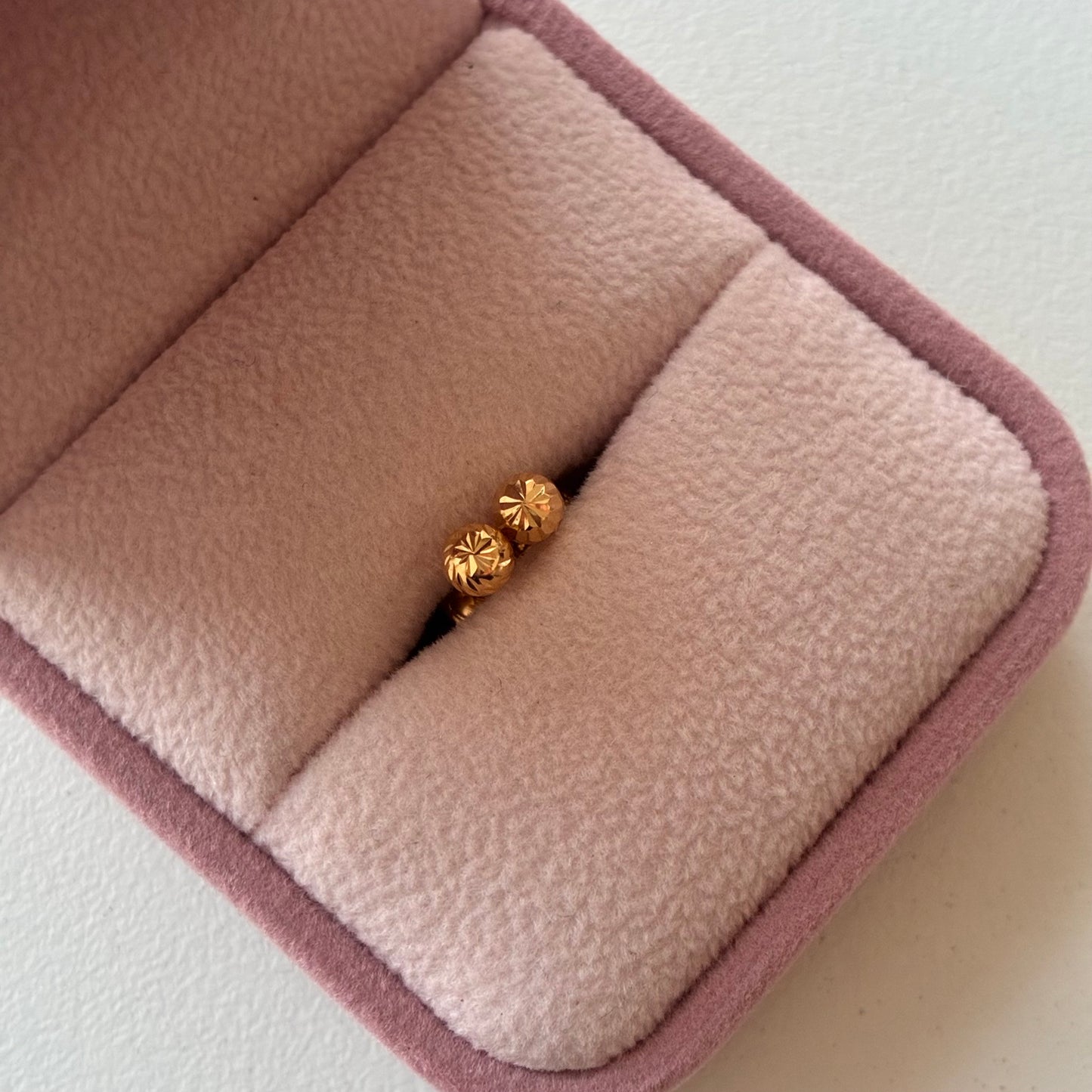 DIAMOND BALL POLES 4MM 18K YELLOW GOLD -0.53GR