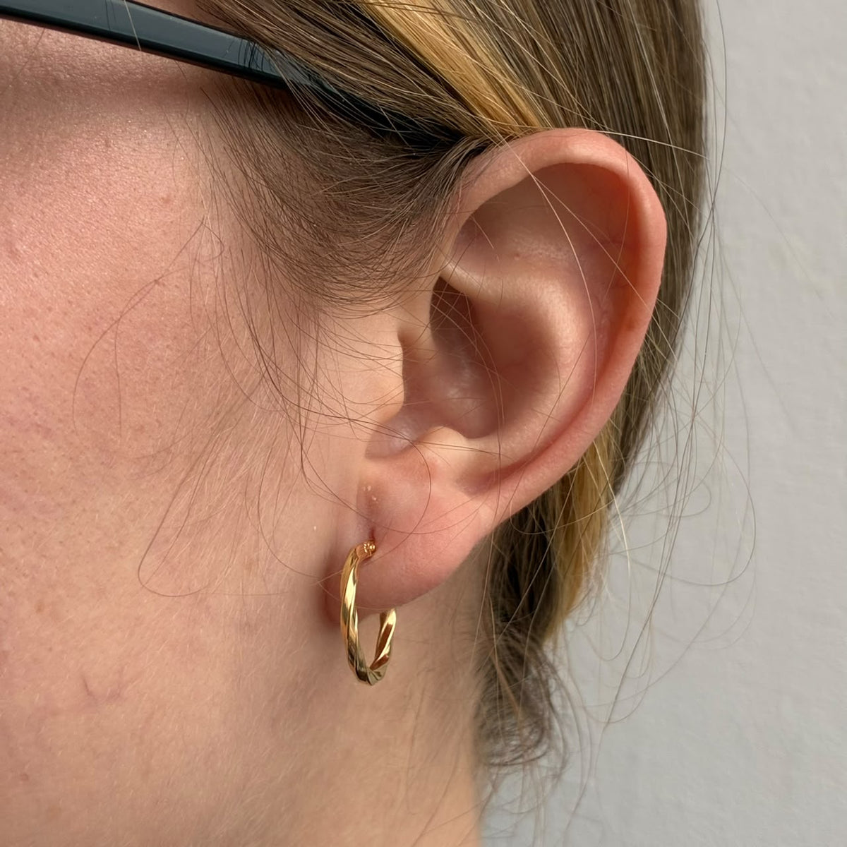 CANDONGAS TRENZADAS LISAS 1,7CM ORO AMARILLO COL 18K - 1,24GR
